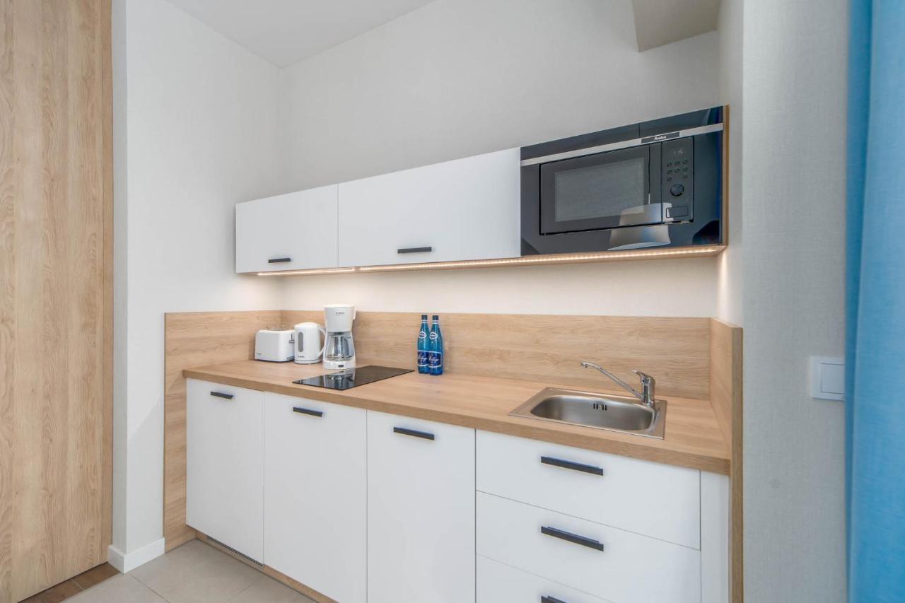 Bel Mare 420b By Renters *