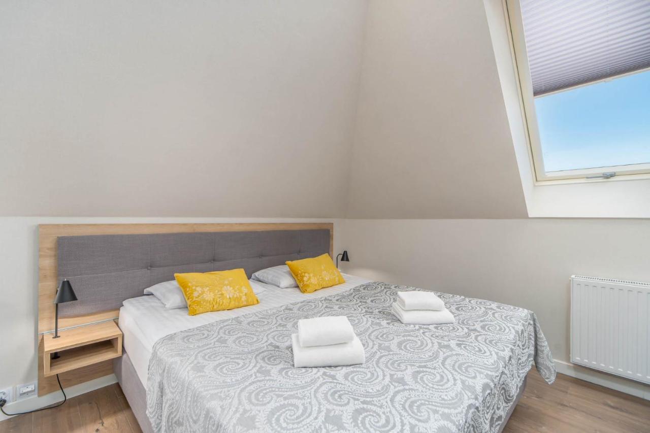 Bel Mare 420b By Renters Apartment *